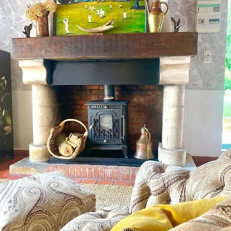 Petite Maison De Gouyas Semesterbostad *