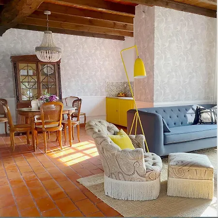 Petite Maison De Gouyas *